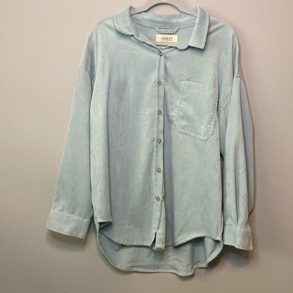 Ashley by 26 International button up